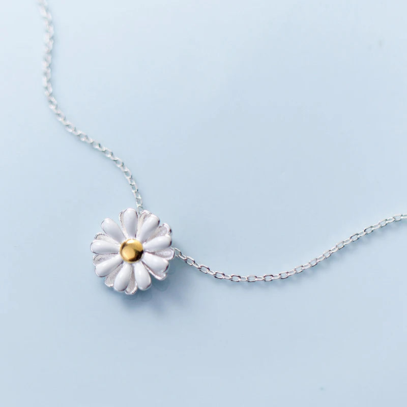 Daisy Flower Charm Necklaces Pendant Fashion Chain Silver Jewelry