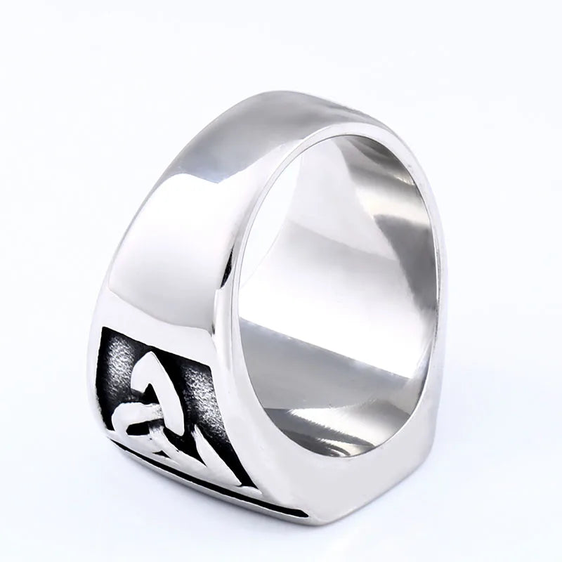 Men's Retro Pattern Stainless Steel Gothic Style Fashion Ring