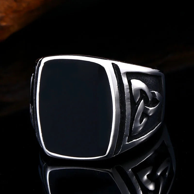 Men's Retro Pattern Stainless Steel Gothic Style Fashion Ring