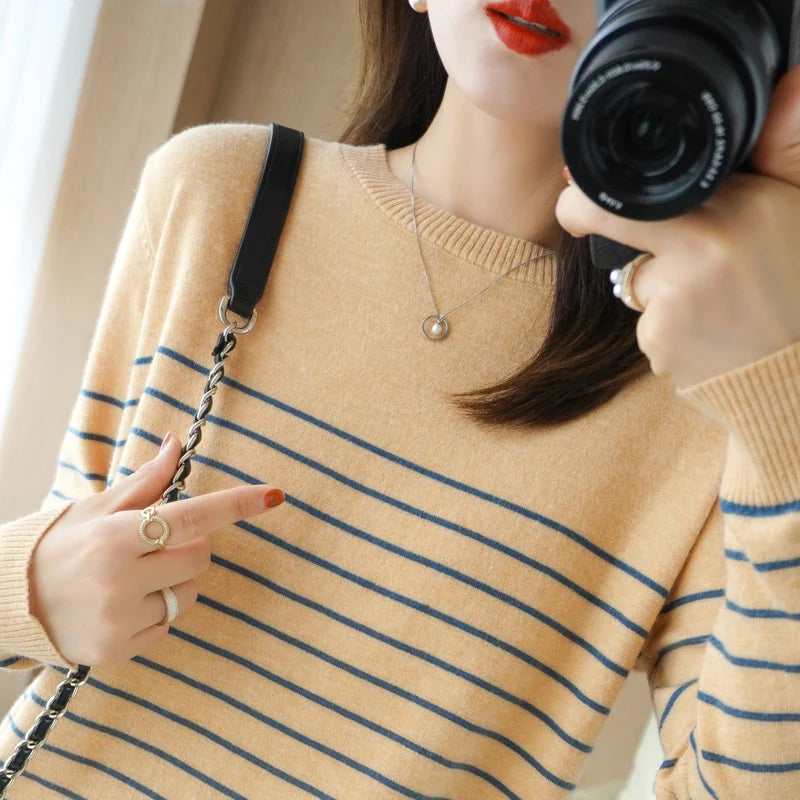 Knitted Sweater Striped Color Matching Round Neck Large Size