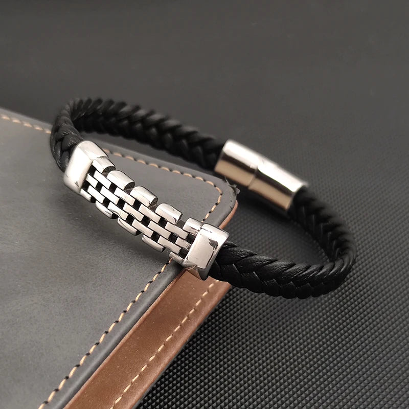 Simple Style Men's Black Genuine Leather Bracelet Classic