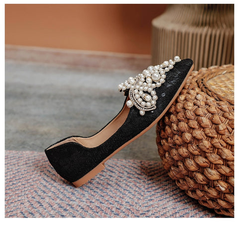 Designer Shoes Women Lace Embroider Flats Pointed Toe Pearl Loafers Sneakers