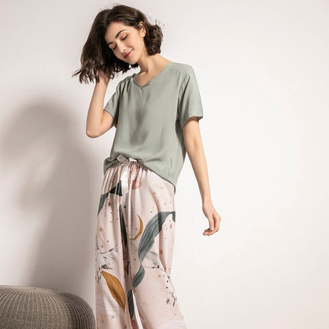 Women V-Neck Leaves Printed Pajamas Set Comfort Sleepwear Loose Soft