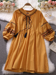 Women Summer Dress Vintage Ethnic Embroidery V-neck Lace Up