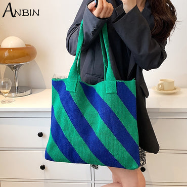 Women's Bag Floral Pattern Crochet Tote Designer Knitted Wool Bags