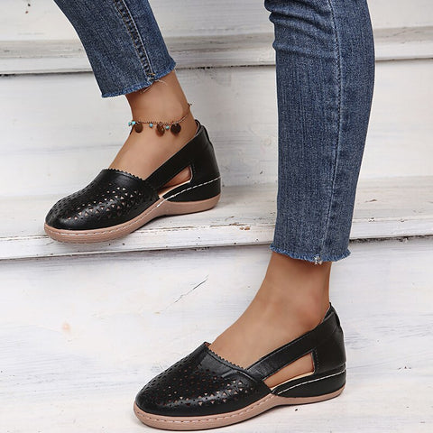 Women's Flat Round Toe Button Sandals Comfy Comfortable Shoes
